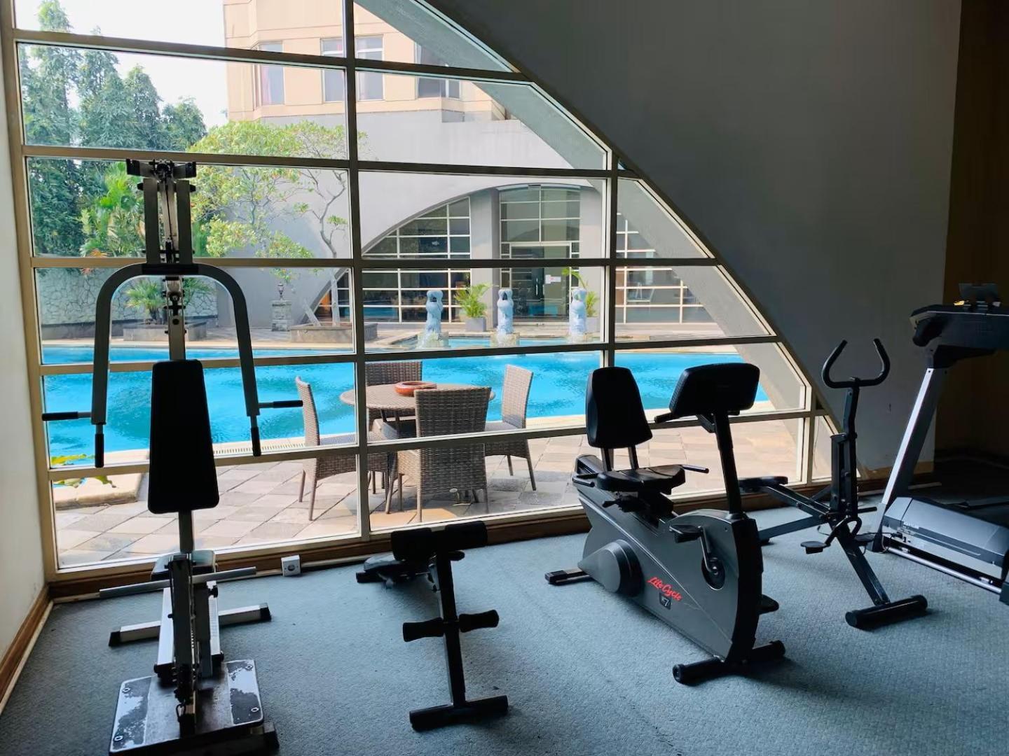 Apartment Exclusive Slipi Grogol Senayan Sudirman 3br 1 Full Furnished Jakarta